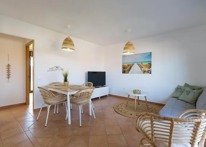 Private Terrace Majanicho Home -Garden & Pool