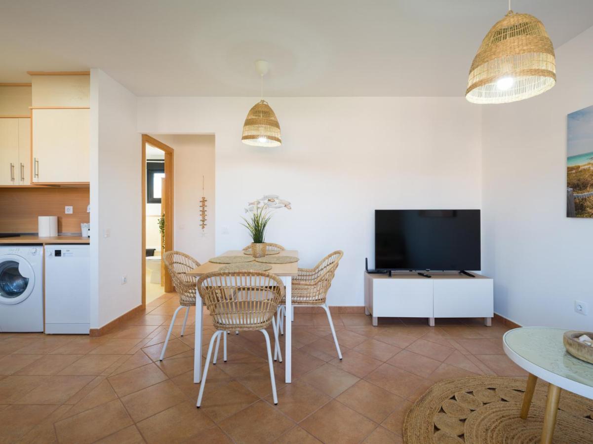 Apartment Private Terrace Majanicho -garden & Pool *