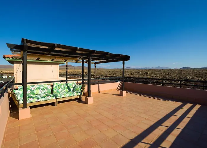 Private Terrace Majanicho Home -Garden & Pool